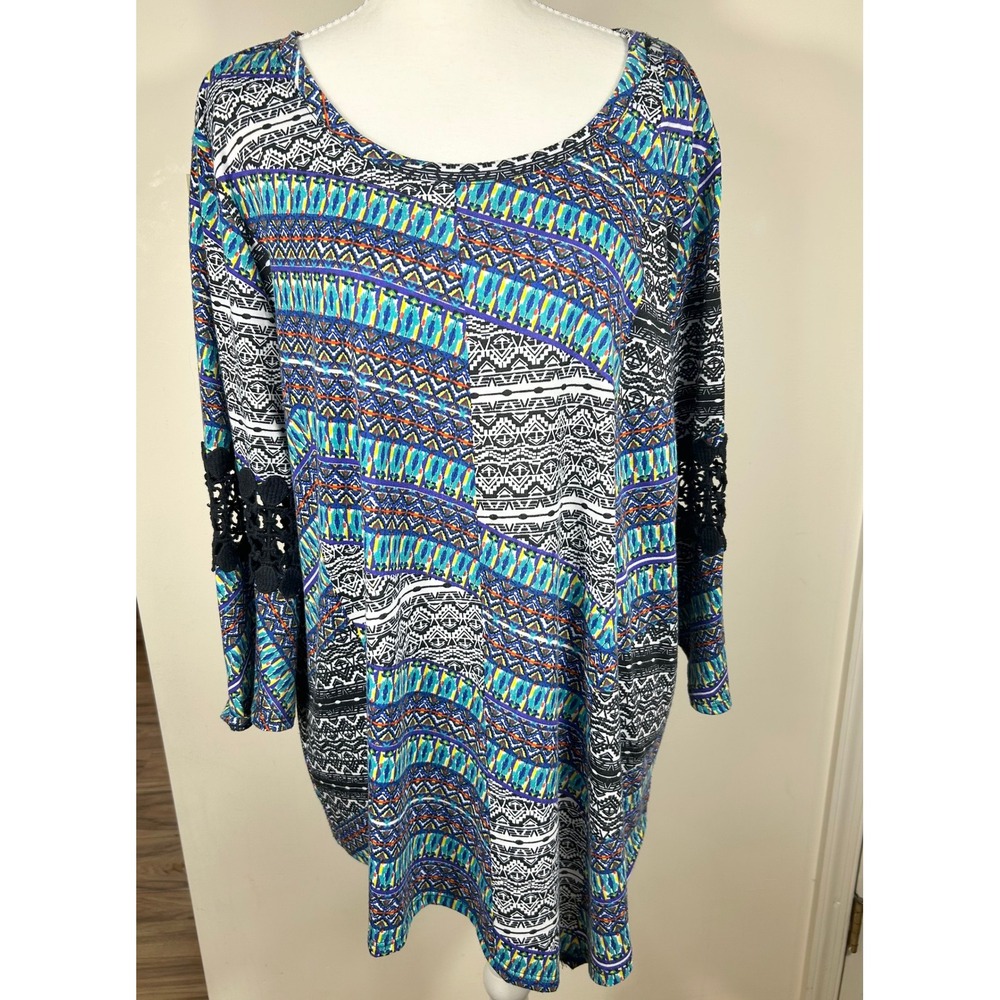 Geometric Art to Wear Tunic Top Crochet Sleeve Handkerchief Hem Women's XL BOHO